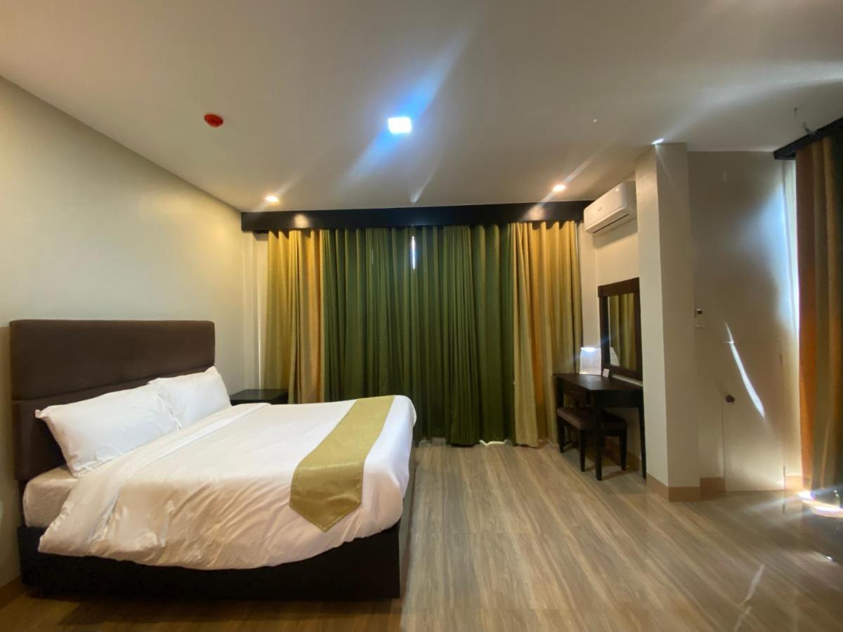 Eight Breeze Hotel Baclayon Eksteriør billede